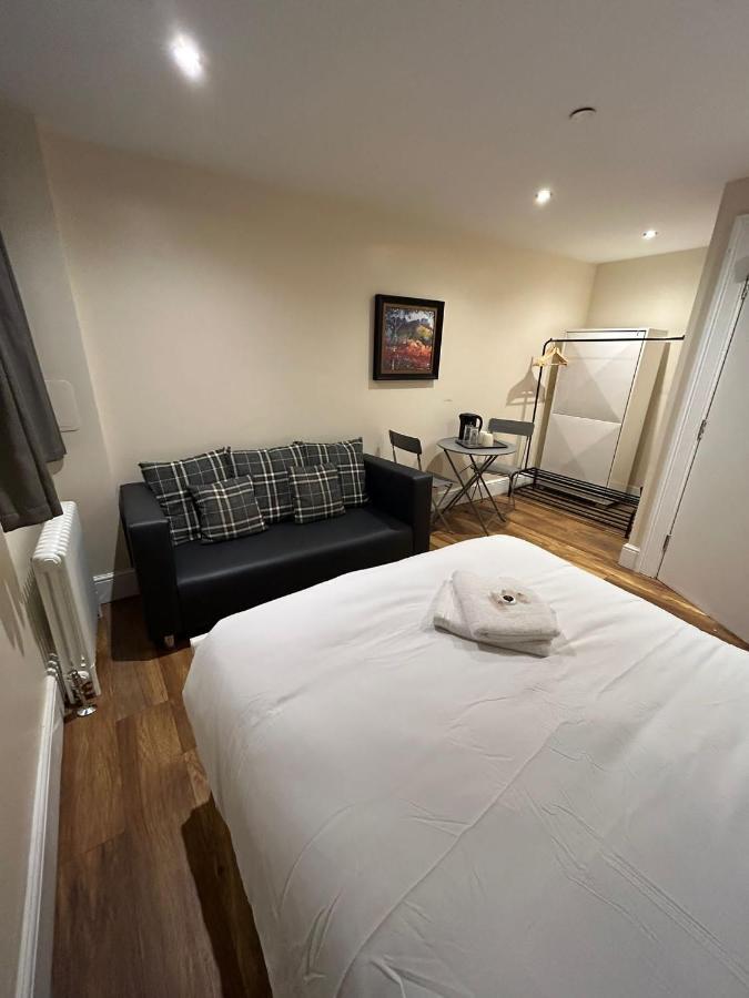Cosy Single Room Единбург Екстер'єр фото