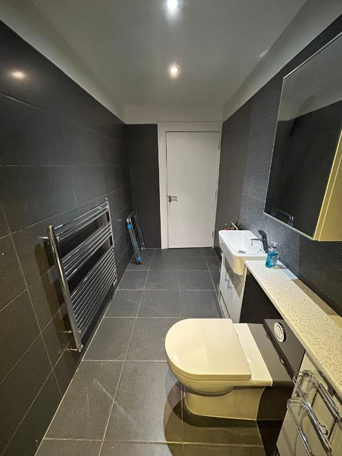 Cosy Single Room Единбург Екстер'єр фото